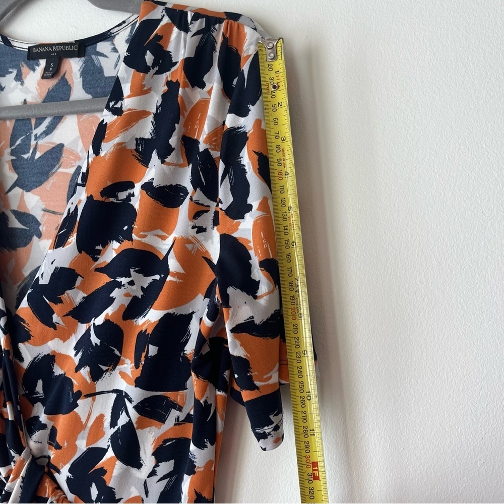 Banana Republic Wrap Front Dress Size Small, Navy Orange Abstract Print Stretch - Picture 10 of 12